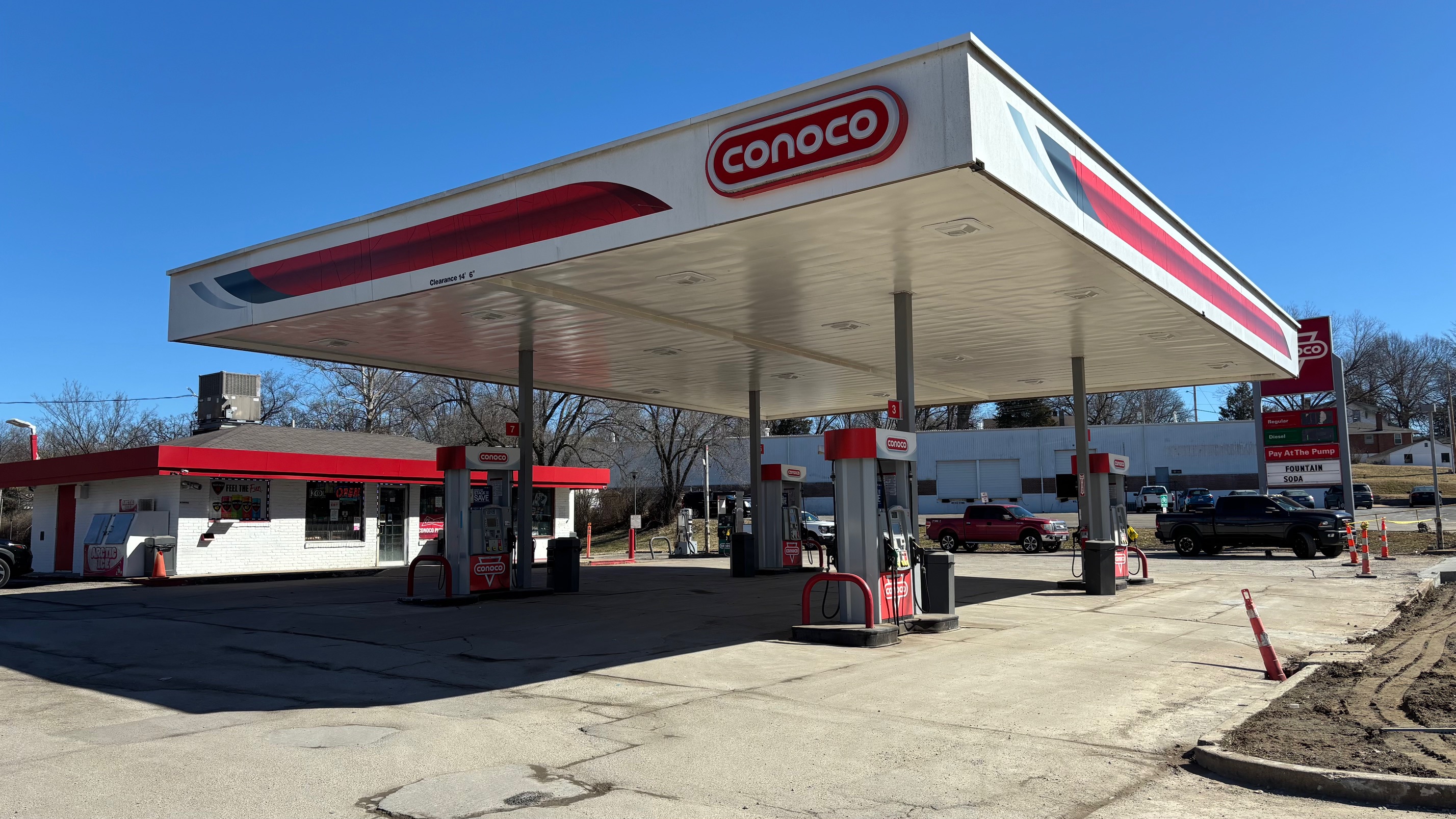 Page Conoco Gas Station