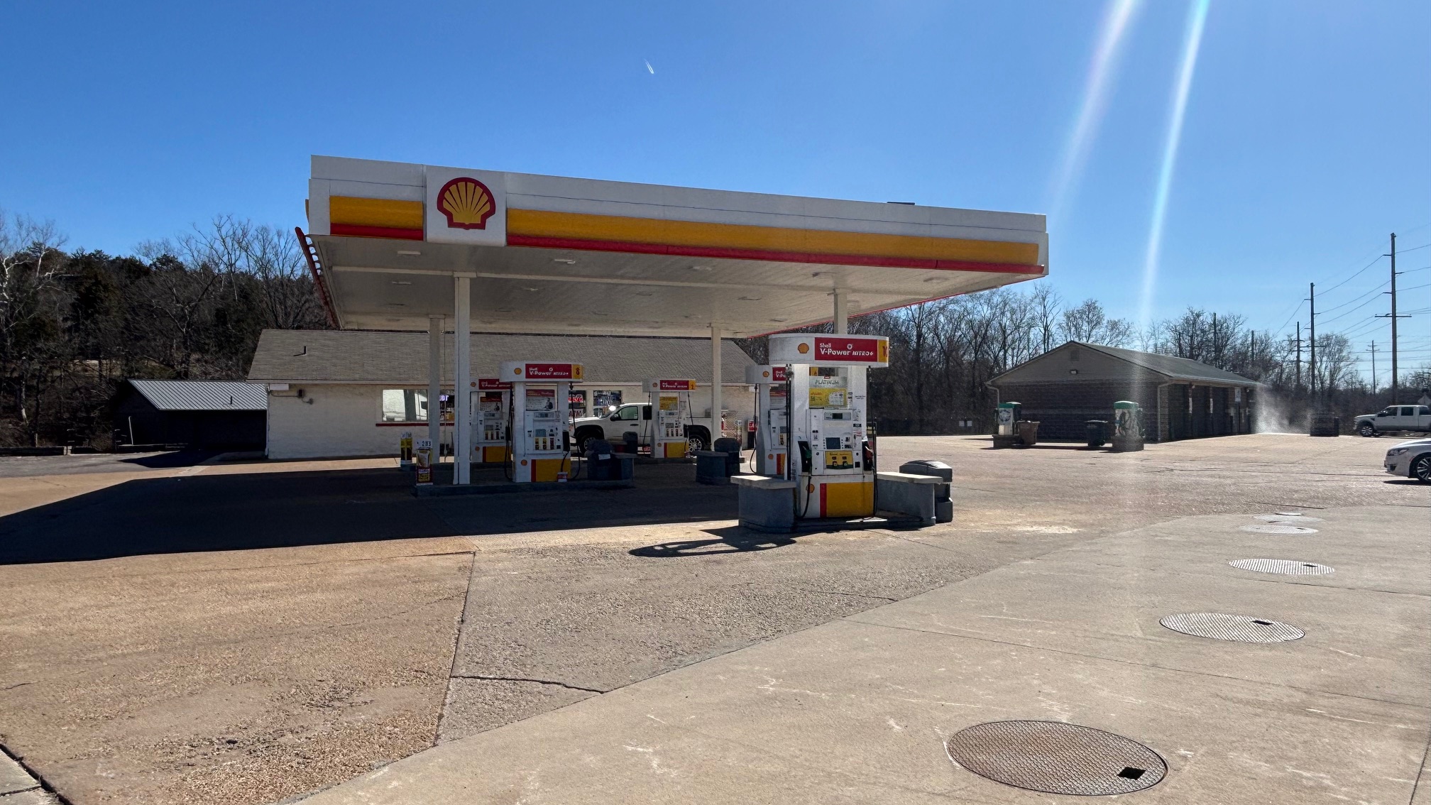 Union Shell Gas Station